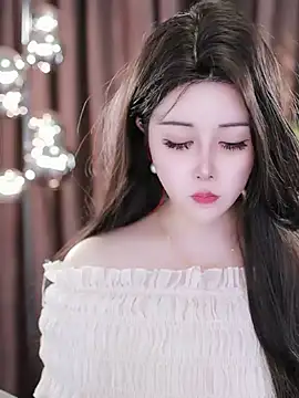 Qiaoqiao  online show from March 2, 2025, 9:10 am