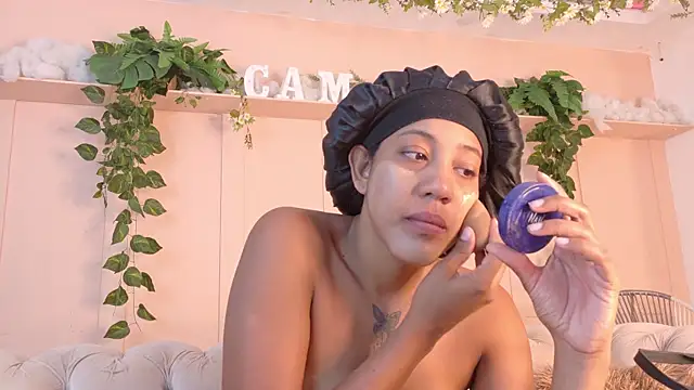 Snapshot of flavia_cruz chatting on July 20, 2026, 12:29 pm flavia cruz online show from July 20, 2026, 12:29 pm