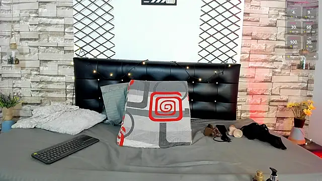 VioletaQueen  online show from January 13, 2025, 9:09 pm