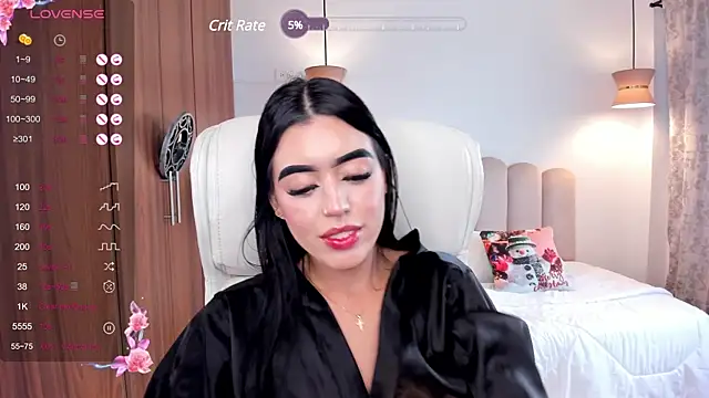 Snapshot of zoee_jackson chatting on December 27, 2024, 9:43 pm zoee jackson online show from December 27, 2024, 9:43 pm