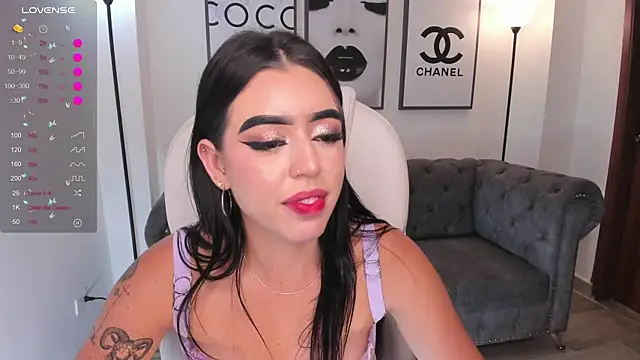 Snapshot of zoee_jackson chatting on December 28, 2024, 9:51 pm zoee jackson online show from December 28, 2024, 9:51 pm