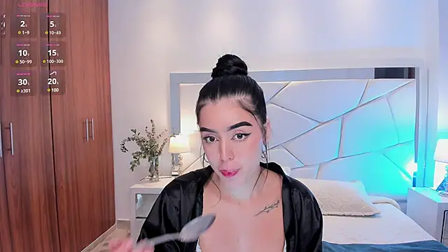 Snapshot of zoee_jackson chatting on March 12, 2025, 10:39 pm zoee jackson online show from March 12, 2025, 10:39 pm
