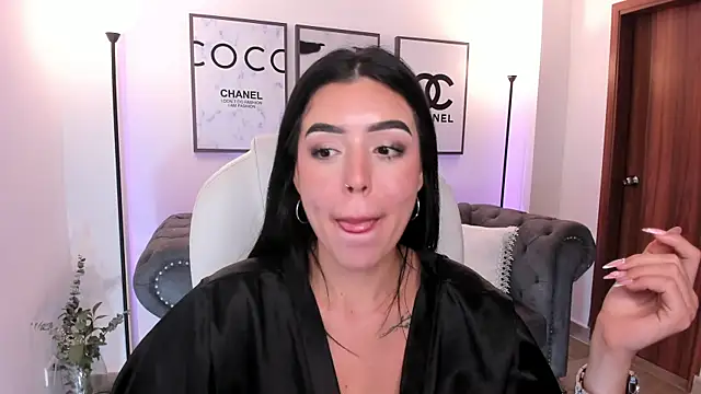 Snapshot of zoee_jackson chatting on March 22, 2025, 8:18 am zoee jackson online show from March 22, 2025, 8:18 am