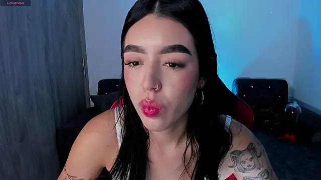 zoee jackson online show from April 30, 2026, 10:58 pm