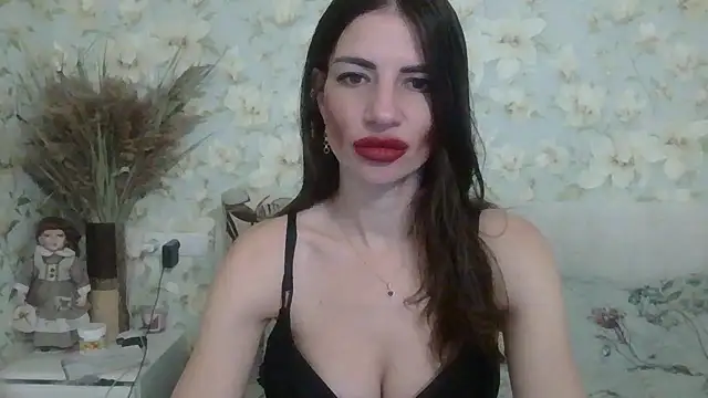 KikoBirds29 online show from February 12, 2025, 2:54 pm