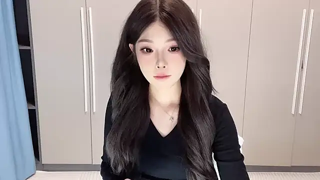 Q-ing online show from February 4, 2026, 1:28 pm