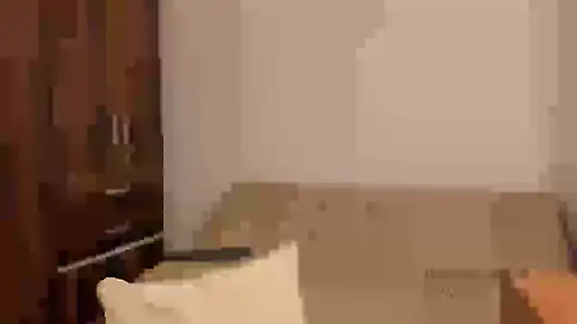 Snapshot of Luisa0110 chatting on January 18, 2025, 10:49 pm Luisa0110 online show from January 18, 2025, 10:49 pm