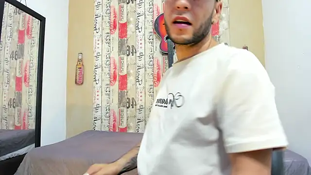 Snapshot of Andrey_u92 chatting on January 26, 2025, 3:38 am Andrey u92 online show from January 26, 2025, 3:38 am