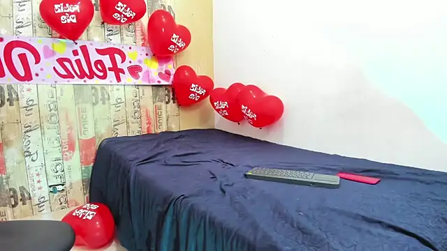 Snapshot of Andrey_u92 chatting on February 14, 2025, 12:47 pm Andrey u92 online show from February 14, 2025, 12:47 pm