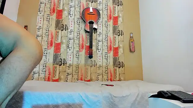 Snapshot of Andrey_u92 chatting on March 8, 2025, 6:54 am Andrey u92 online show from March 8, 2025, 6:54 am