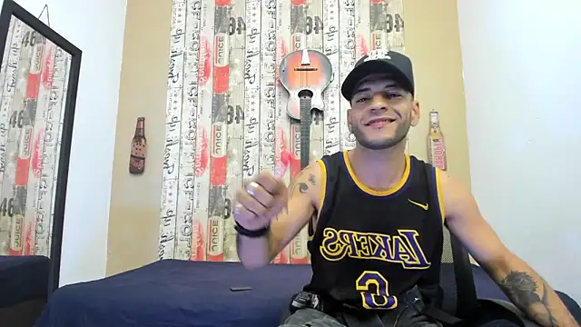 Snapshot of Andrey_u92 chatting on March 11, 2025, 3:16 am Andrey u92 online show from March 11, 2025, 3:16 am