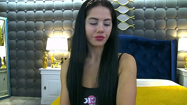 Snapshot of LeyaCass chatting on October 26, 2025, 4:40 am LeyaCass online show from October 26, 2025, 4:40 am