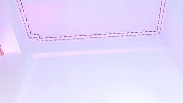 SabrinaWarrenn online show from February 20, 2025, 3:19 pm