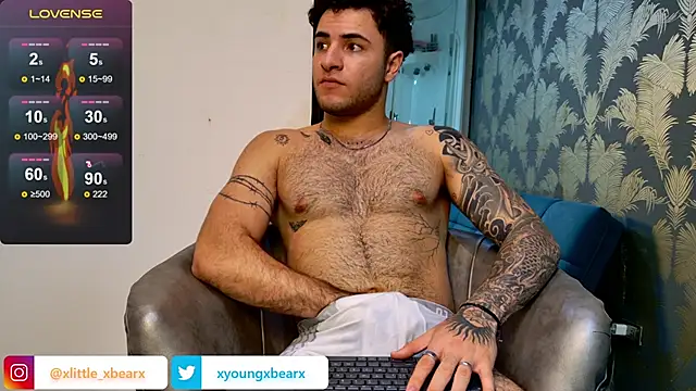 xlittle xbearx online show from January 27, 2025, 4:41 am