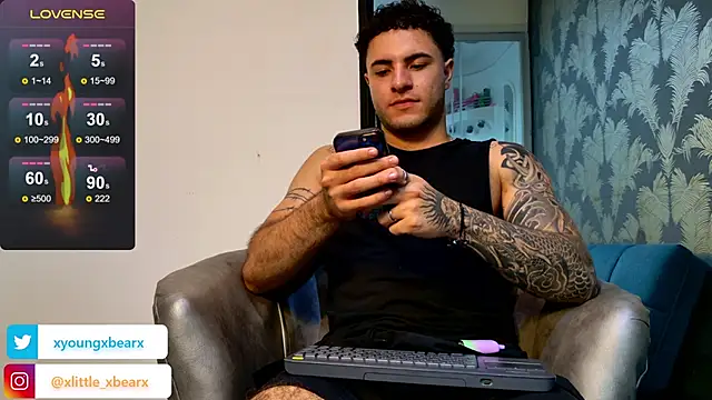 xlittle xbearx online show from February 12, 2025, 10:48 pm