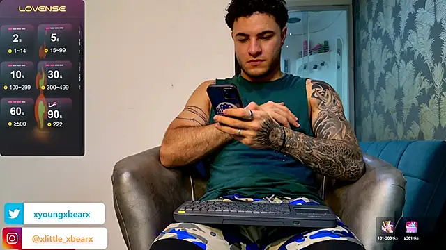 xlittle xbearx online show from February 13, 2025, 9:27 pm
