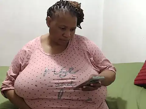 Bustyslave48 online show from June 22, 2026, 6:10 am