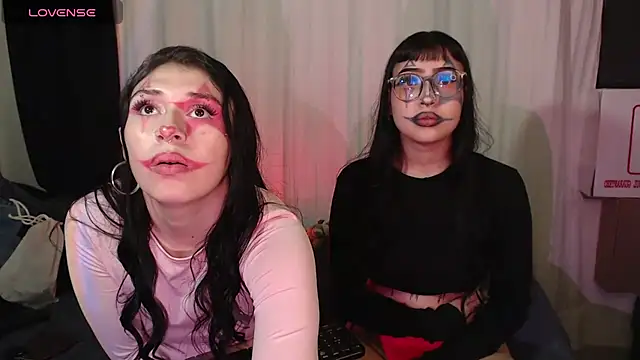 Snapshot of Cintya_Kros chatting on October 24, 2025, 11:56 pm Cintya Kros online show from October 24, 2025, 11:56 pm