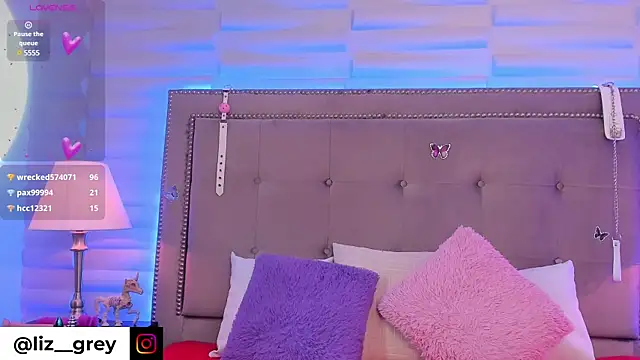 Snapshot of Liz_grey_ chatting on January 8, 2025, 12:38 am Liz grey online show from January 8, 2025, 12:38 am