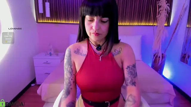 Snapshot of Liz_grey_ chatting on June 12, 2026, 3:16 am Liz grey online show from June 12, 2026, 3:16 am