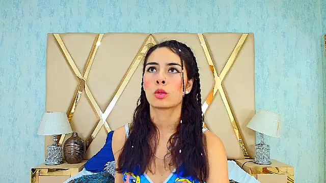 NicoleEsposito online show from December 30, 2024, 3:03 am