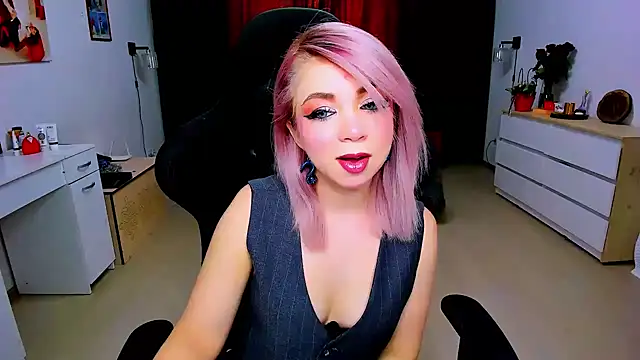 littleSiyfairy online show from January 24, 2025, 7:41 am