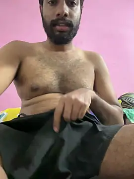 hardfukr0088 online show from February 1, 2025, 7:13 pm