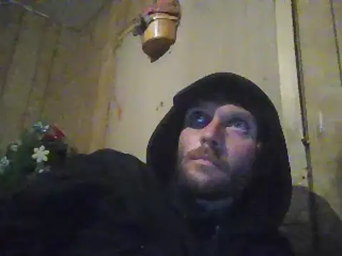 luke thighwalker2469 online show from February 13, 2025, 2:42 pm