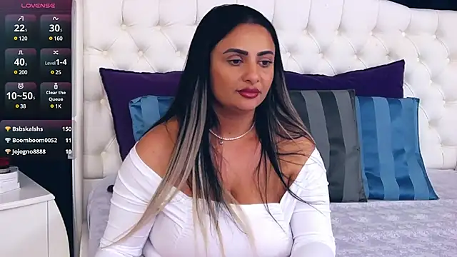 MayaJansen online show from January 28, 2025, 6:07 pm