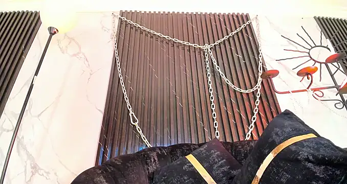 ALICEPOIXXXON online show from February 27, 2026, 3:50 am