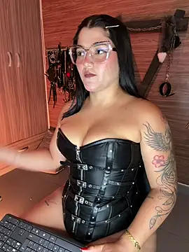 yey bdsm online show from April 24, 2026, 5:04 pm