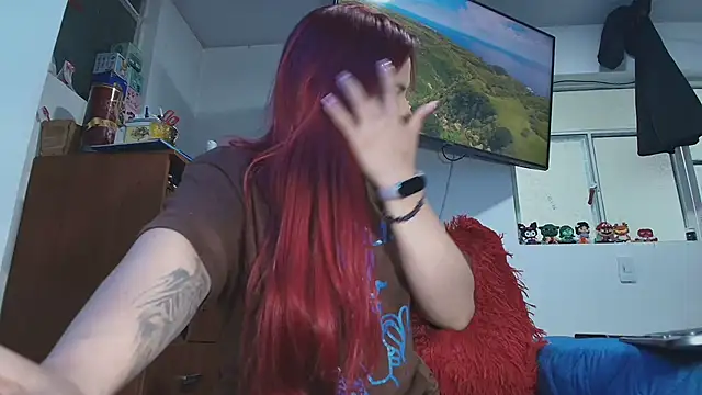 Maylin 2024 online show from December 17, 2025, 11:00 pm