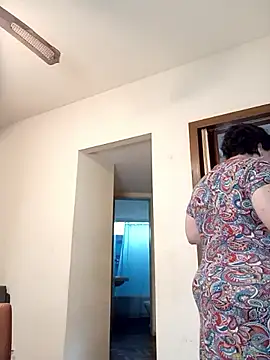 Sole Love online show from September 19, 2025, 4:07 pm