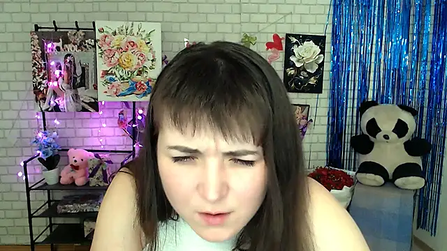 Darina M  online show from March 7, 2025, 3:18 pm