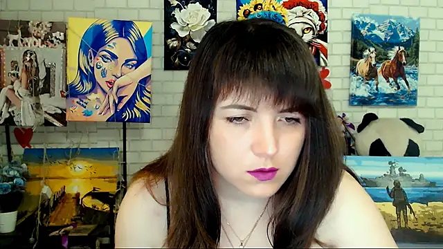 Darina M  online show from May 3, 2026, 4:40 am