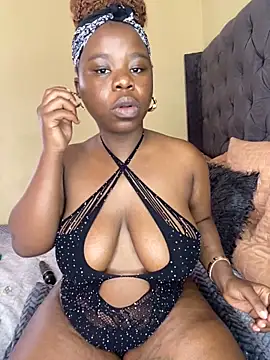 Snapshot of DarkBerry87 chatting on October 11, 2025, 10:03 am DarkBerry87 online show from October 11, 2025, 10:03 am