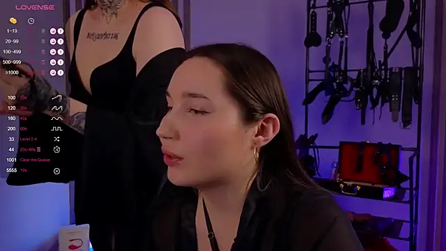 domDani subMay online show from February 1, 2025, 8:37 pm