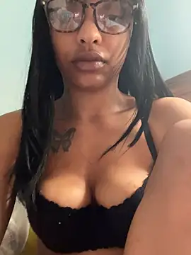 Lilbaby0309 online show from February 13, 2026, 2:35 pm