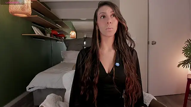 luna willians online show from November 26, 2025, 1:45 pm