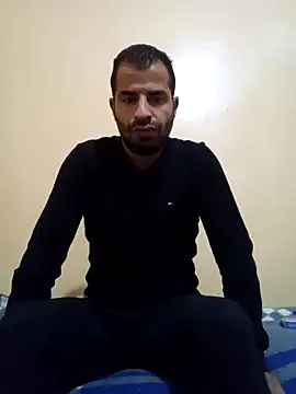 Snapshot of Bisex_activ19 chatting on December 7, 2024, 7:38 am Bisex activ19 online show from December 7, 2024, 7:38 am