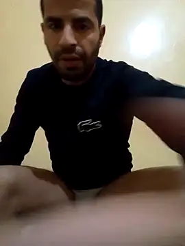 Snapshot of Bisex_activ19 chatting on January 3, 2025, 12:30 pm Bisex activ19 online show from January 3, 2025, 12:30 pm