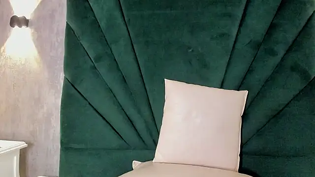 Ariana ceballos online show from December 19, 2024, 5:40 pm