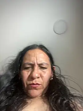 Snapshot of Freya_Artemisa chatting on October 12, 2025, 8:19 pm Freya Artemisa online show from October 12, 2025, 8:19 pm