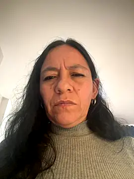 Snapshot of Freya_Artemisa chatting on October 14, 2025, 8:09 pm Freya Artemisa online show from October 14, 2025, 8:09 pm