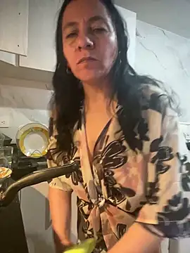 Freya Artemisa online show from February 8, 2026, 6:44 pm