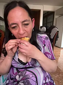 Freya Artemisa online show from February 26, 2026, 7:46 pm