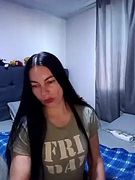 renata hot1 online show from May 6, 2026, 10:37 pm