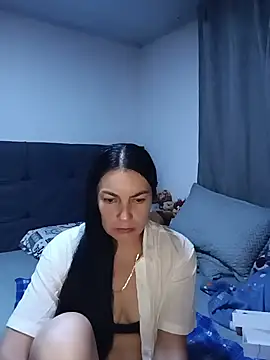 renata hot1 online show from June 19, 2026, 2:16 am