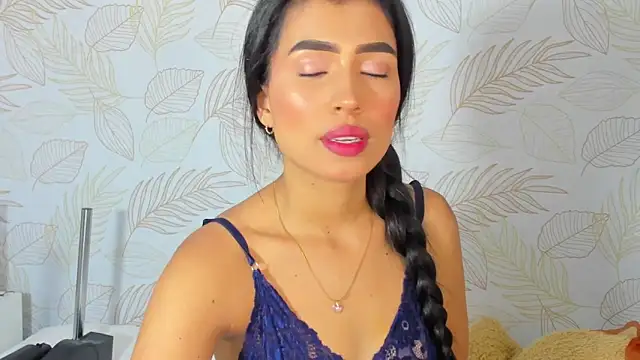 TianaReedd online show from December 16, 2024, 12:16 pm