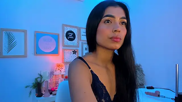 TianaReedd online show from January 29, 2025, 12:56 pm